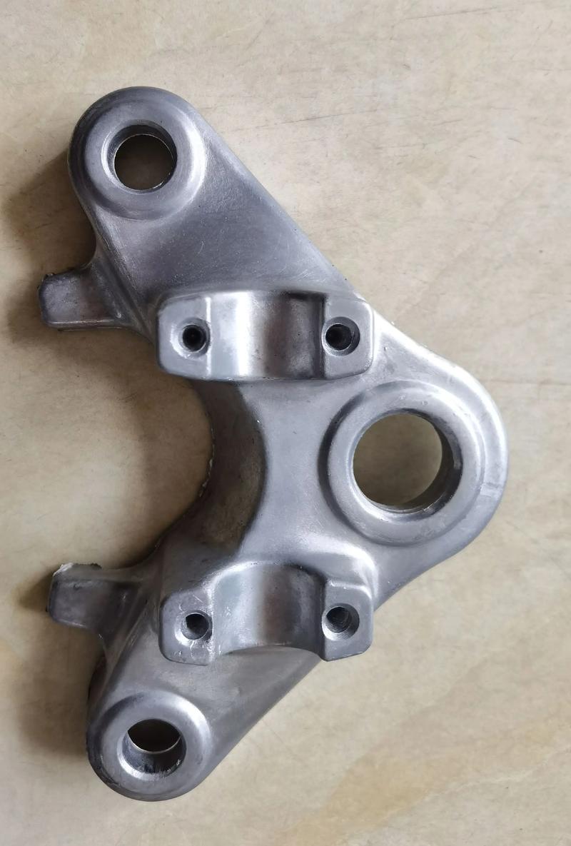 #精密铸造厂家 #汽车零部件加工 专业压铸铝合金产品,专注摩